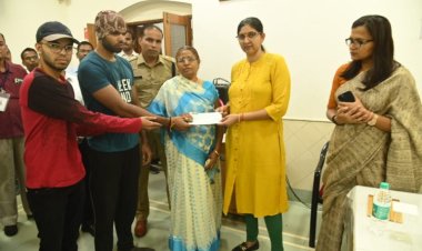 निर्वाचन कर्तव्य के दौरान मृत कर्मी के वैध उत्तराधिकारी को 15 लाख रूपए प्रतिकर राशि का भुगतान