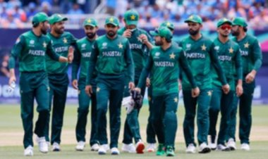 भारत से मिली हार के बाद पाकिस्तान पर बौखलाए वकार युनुस