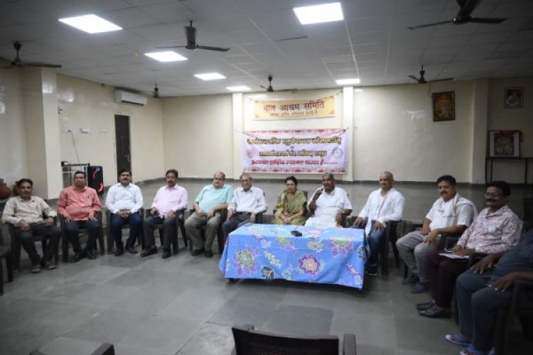 फेडरेशन ऑफ़ एज्युकेशनल सोसाइटीज रायपुर छत्तीसगढ़ द्वारा ग्रेच्युटी के संबंध में माननीय उच्चतम न्यायालय में एस एल पी दायर करने हेतु बैठक आयोजित की गई।