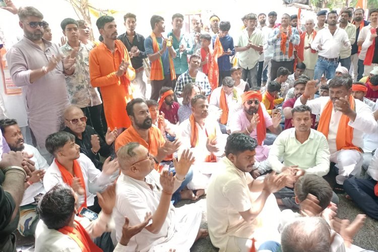 लंगूरवीर मंदिर को कब्जा मुक्त करवाने राष्ट्रीय बजरंग दल ने खोला मोर्चा 