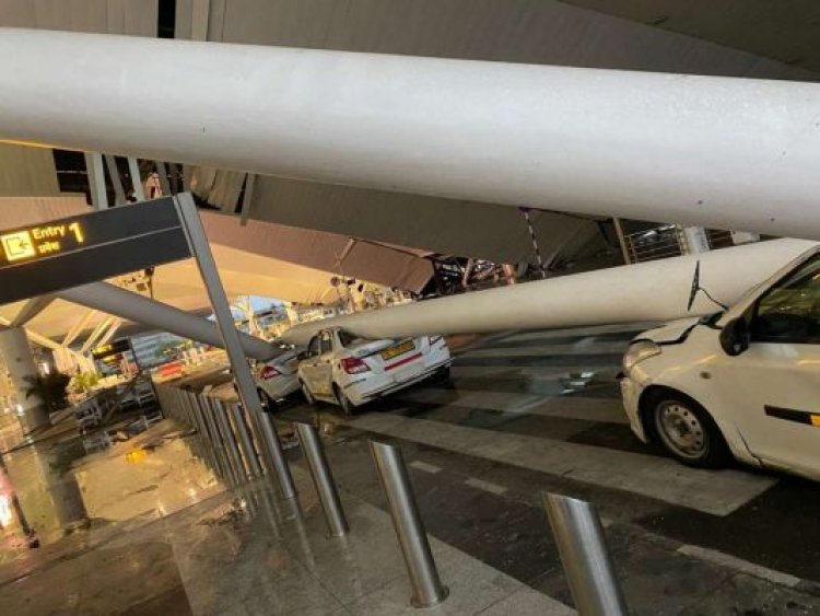 दिल्ली एयरपोर्ट पर बड़ा हादसा: IGI Airport की छत गिरने से 6 लोग घायल, कई गाड़ियां क्षतिग्रस्त