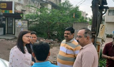 दादाबाड़ी से स्टेशन रोड जाने बंद मार्ग पुनः शुरू करने विधायक गजेंद्र ने कलेक्टर के साथ किया निरिक्षण