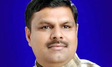 दुर्ग शहर में बिजली व्यवस्था दुरुस्त करने विधायक गजेंद्र ने की पहल 