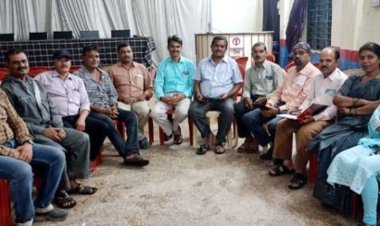 पेंशन  के लिए पूर्व सेवा गणना जरूरी, एसोसिएशन के जिला बैठक में बनाई गई रणनीति..