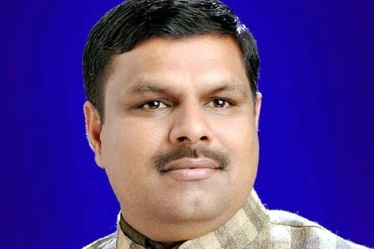 दुर्ग शहर में बिजली व्यवस्था दुरुस्त करने विधायक गजेंद्र ने की पहल 