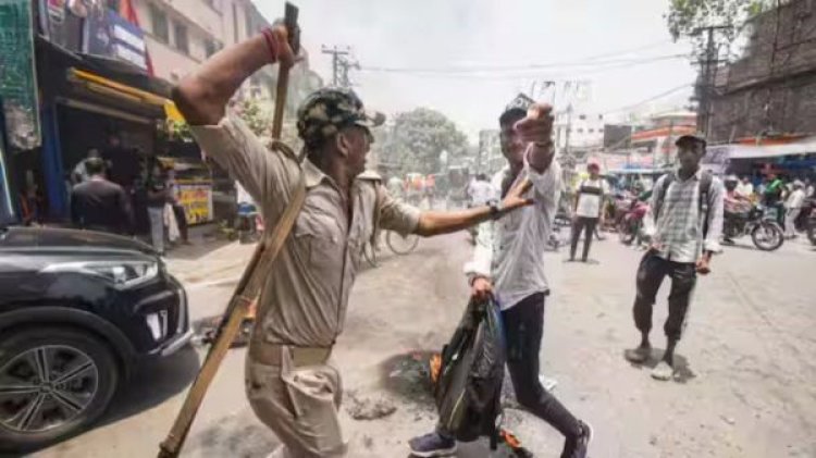 Kolhapur Clash: कोल्हापुर में विशालगढ़ किले से दरगाह हटाने को लेकर दो समुदायों के बीच भड़की हिंसा, पुलिस पर पथराव और आगजनी