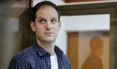 रूस अमेरिका के बीच कैदियों की अदला-बदली: क्या बोला रिहा हुए रिपोर्टर का परिवार