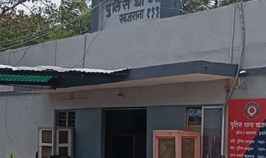 रियल स्टेट कंसल्टेन्ट महिला से मारपीट:खजराना मंदिर के वीआईपी गेट के सामने पूजा पाठ का सामान लेने के दौरान दुकानदार महिला और बेटी ने सड़क पर पीटा