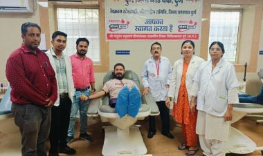 अविनाश और अनिल ने सिकलिन मरीज के लिए ब्लड दिये