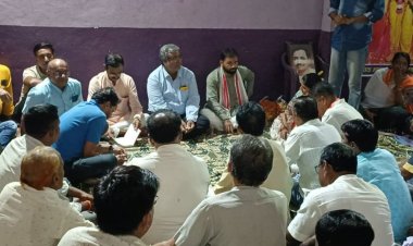 भाजपा सदस्यता अभियान की बैठक:सांसद पटेल ने कहा- BJP की स्थापना राष्ट्रीय विचारधारा वालों ने की, कांग्रेस पार्टी के प्रमुख संस्थापक एक विदेशी थे