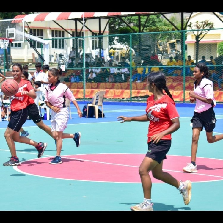 एलएनसीटी में बास्केटबॉल प्रतियोगिता:सेंट थॉमस, सेंट जॉर्ज, एसवीएम, कैम्पियन की जीत से शुरुआत