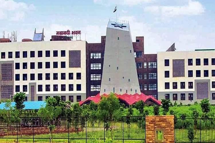 CG News: दिवाली से पहले साय सरकार की बड़ी प्रशासनिक सर्जरी; 11 IAS का तबादला, रवि मित्तल बने जनसंपर्क आयुक्त