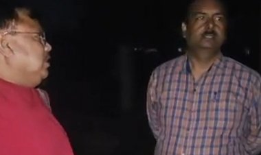 बिजली फीडर पर ऊर्जा मंत्री ने ग्रामीणों से की चर्चा:लोग बोले- क्षेत्र में भारी बिजली संकट; अधिकारियों को दिए कार्य में सुधार के निर्देश