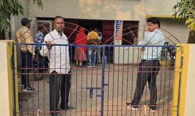 Chhattisgarh: एसीबी की जाल में फंस गया भिलाई का प्रधान आरक्षक, अफसरों ने र‍िश्वत लेते रंगे हाथ ऐसे दबोचा