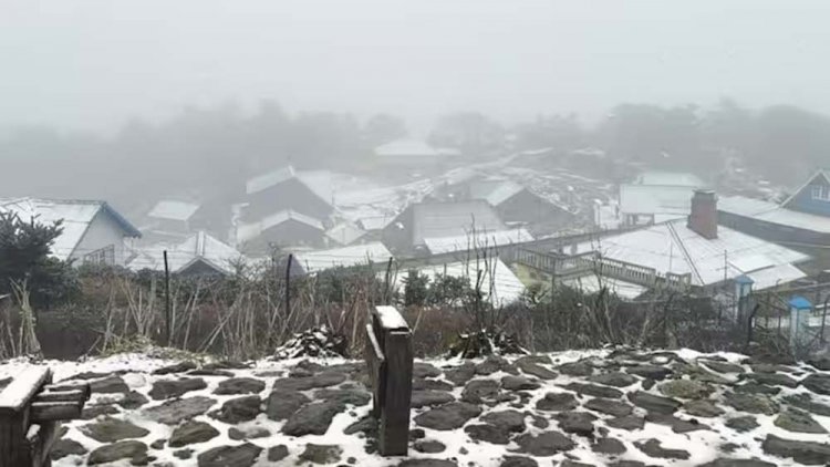 Weather Update: पहाड़ों में जोरदार बर्फबारी, बदल जाएगा दिल्ली-NCR और उत्तर भारत का मौसम