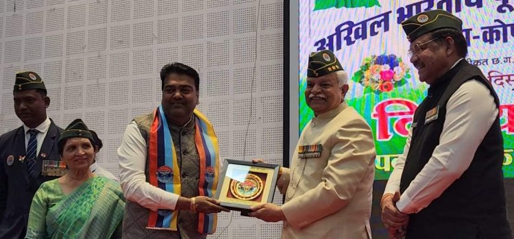 विजय दिवस पर लेफ्टिनेंट जनरल चतुर्वेदी ने साझा की 1971 की गौरव गाथा