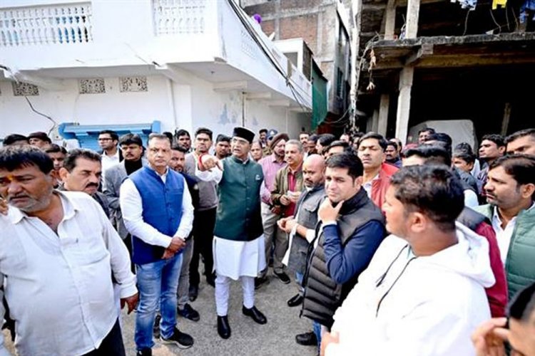 मंत्री विश्वास कैलाश सारंग ने खेड़ापति हनुमान कॉरिडोर छोला के रिंग रोड का किया निरीक्षण