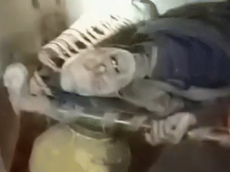 मऊगंज के भाटी गांव में वृद्ध दंपत्ति की हत्या:शवों पर चोट के गंभीर निशान, घर से नकदी और जेवरात गायब, पुलिस ने घटनास्थल को किया सील