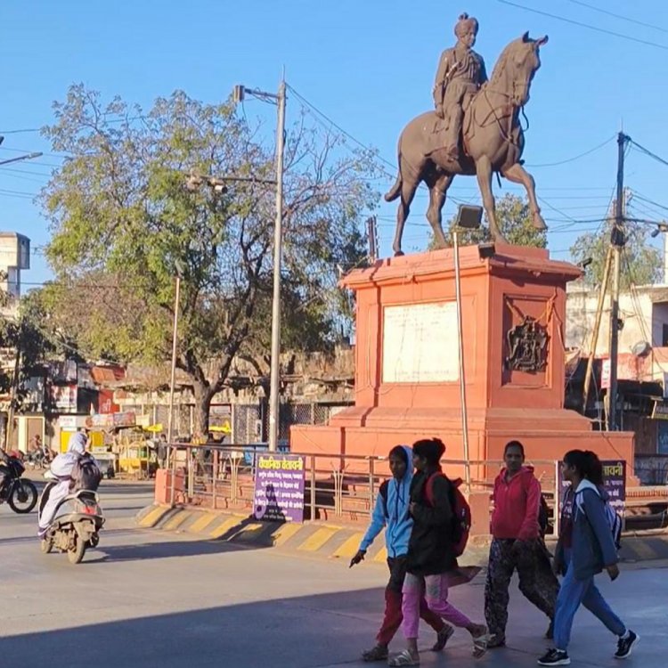 बर्फबारी ने बढ़ाई ठंड, न्यूनतम पार 1.2 डिग्री लुढ़का:धूप निकलने से थोड़ी राहत; अगले 20 दिन शीतलहर की संभावना