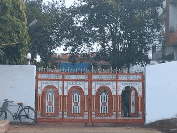 सागर में वन्यजीवों के अवशेषों से बनी 34 ट्रॉफियां,आर्टिकल जब्त:भाजपा के पूर्व विधायक के राठौर बंगले पर वन विभाग की टीम ने की कार्रवाई