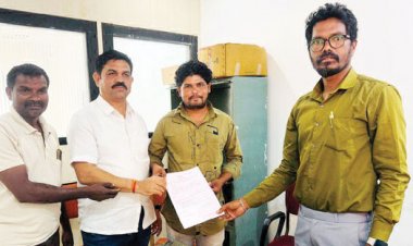 अवैध बता प्रशासन ने जिसका गिराया था मकान, उस निर्दलीय प्रत्याशी को समर्थन देगी कांग्रेस