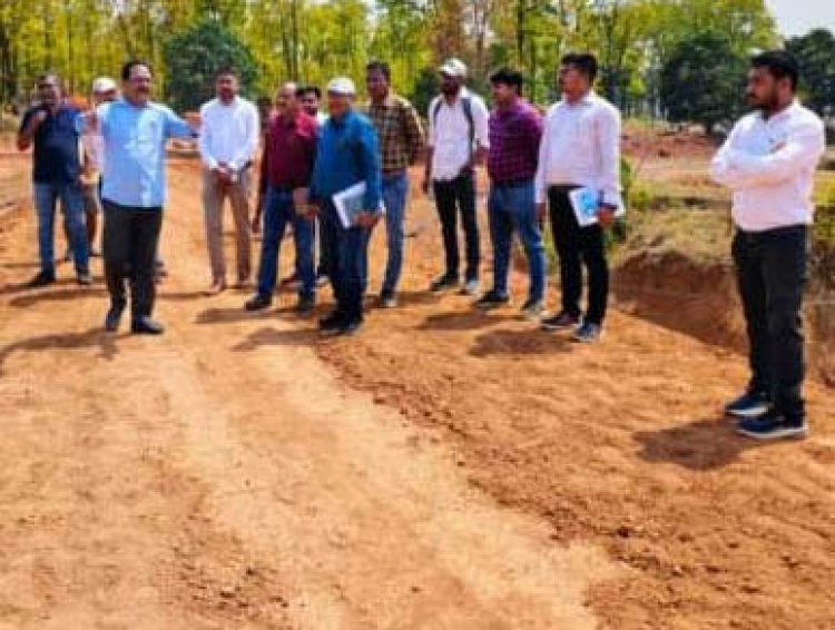 मनोरा और बगीचा में पीएम आवास के निर्माण कार्यों का निरीक्षण