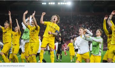 फाइटर पायलट ने किया फुटबॉल में चमत्कार