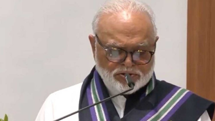 महाराष्ट्र: एनसीपी नेता छगन भुजबल ने ली मंत्री पद की शपथ