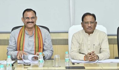 रायपुर : राज्य के 11 जिलों को भारत सरकार से मिला कैटरेक्ट ब्लाइंडनेस बैकलॉग फ्री स्टेटस (सीबीबीएफएस)