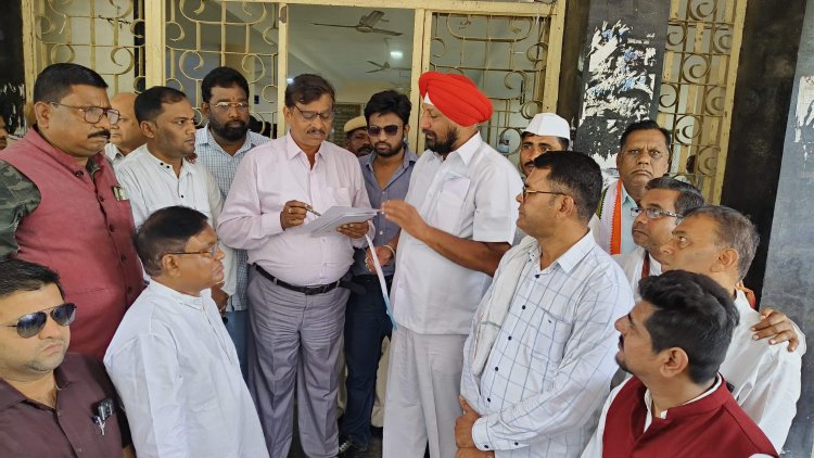 अवैध शराब के खिलाफ कांग्रेस ने खोला मोर्चा