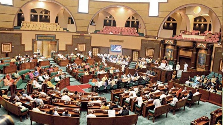 मध्य प्रदेश विधानसभा अध्यक्ष ने मानसून सत्र से पहले आदेश जारी करते हुए परिसर में नारेबाजी और प्रदर्शन पर रोक लगा दी