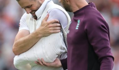 क्रिस वोक्स की चोट से इंग्लैंड परेशान, इस गेंदबाज से टीम को उम्मीद