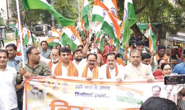 मंडलों में भाजपा की तिरंगा यात्राएं