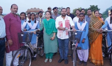 राष्ट्र निर्माण की नींव को मजबूत करते हैंै शिविर-कल्पना