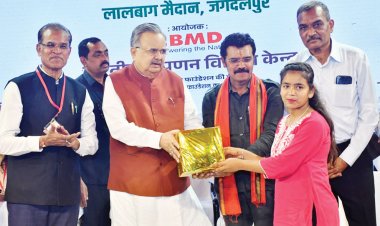 देश के गौरव को बढ़ाना है तो स्वदेशी अपनाना होगा- रमन