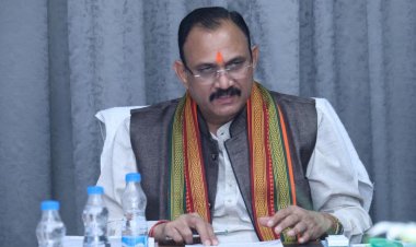 रायपुर : स्वास्थ्य मंत्री  श्याम बिहारी जायसवाल ने की विभागीय योजनाओं की समीक्षा