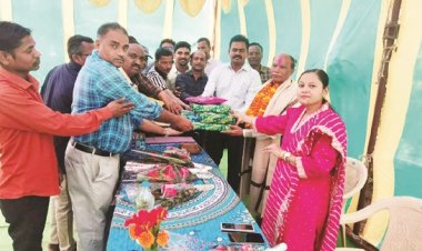 वनपाल धनीराम सलाम की सेवानिवृत्ति पर दी विदाई