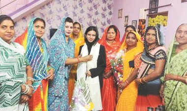 मृणाल को युवा रत्न सम्मान, जनपद उपाध्यक्ष ने दी बधाई